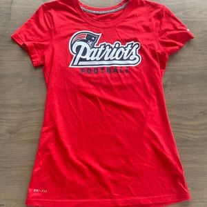 Dri-fit NE Patriots tshirt